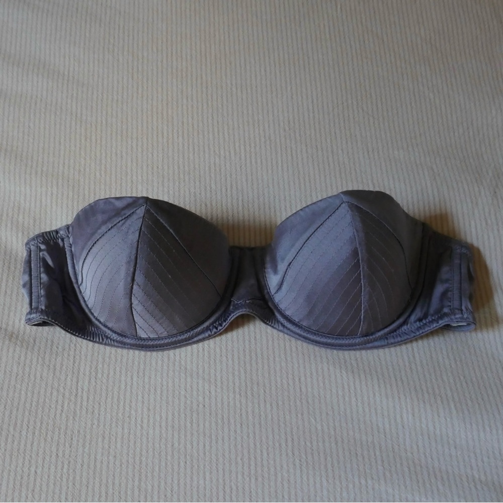 Fleur du mal top stitch silk bra in smoke